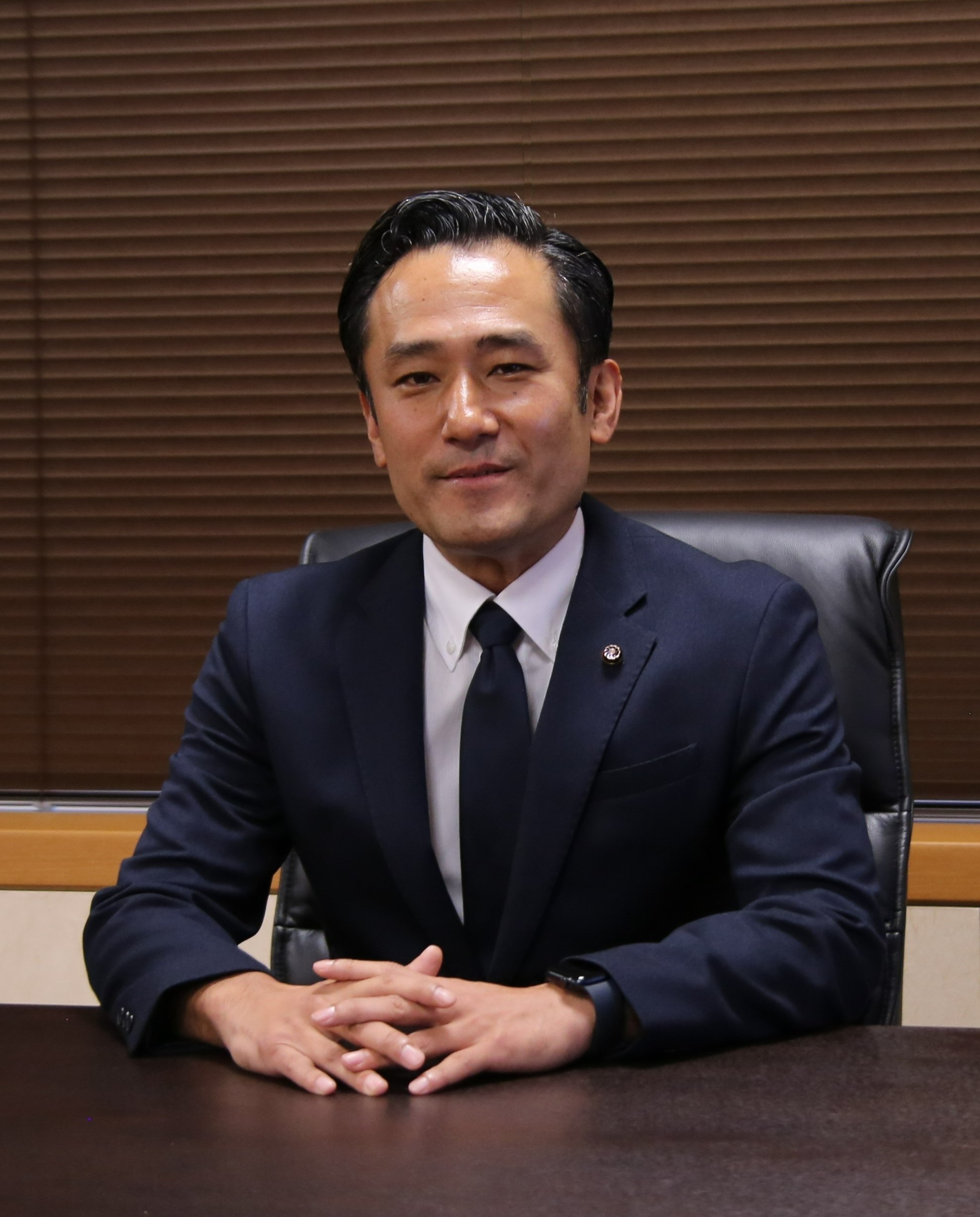 金子昌平副議長写真