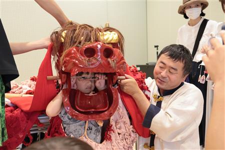 妙見祭の獅子舞を体験