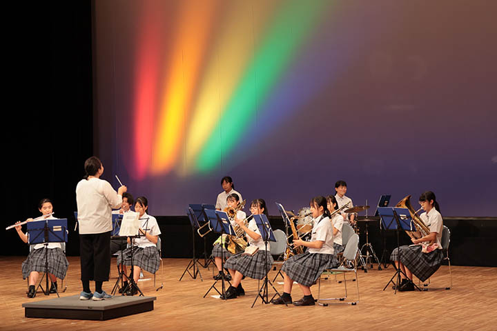 八代清流高校吹奏楽部の吹奏楽演奏