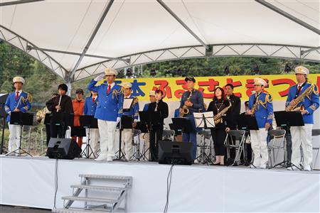 ▲八代広域消防音楽隊による演奏