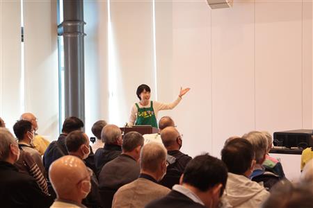しほママの体を動かして覚える講演会