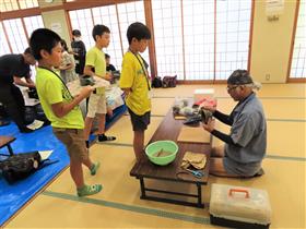先生による最終チェック写真