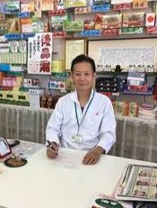 くすりの白十字(先輩社員)