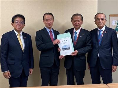 11.20-1415_塩見総合政策局長