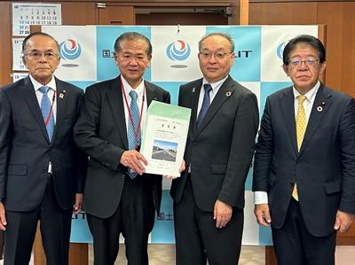 11.20-1500_吉岡事務次官