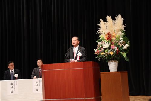 ▲開催地あいさつを行う中村博生市長