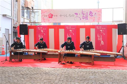 ▲白百合学園高等学校筝曲部による演奏
