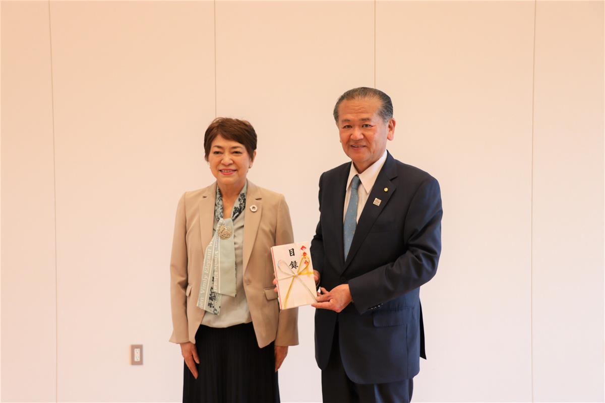 商工会議所女性会の画像