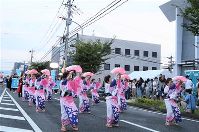 総踊り