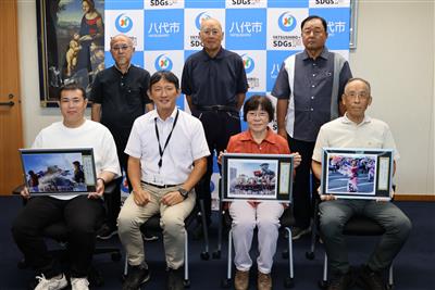 受賞者と小野市長