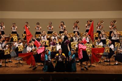 八代白百合学園高等学校吹奏楽部の演奏