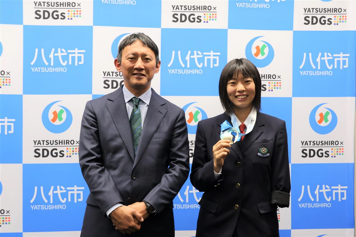 小野市長（左）と太田さん(右)の画像