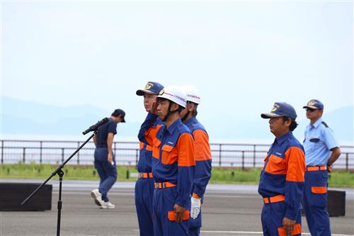 県大会に向け推戴宣誓を行う八代方面隊第27分団　満汐さん