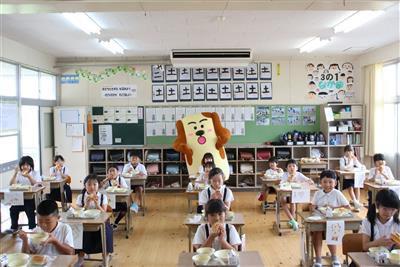 「ちくワン」と記念撮影