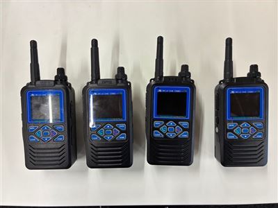 翻訳無線機写真