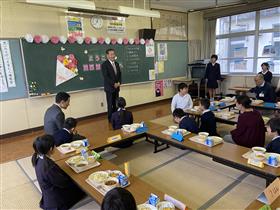 給食会食